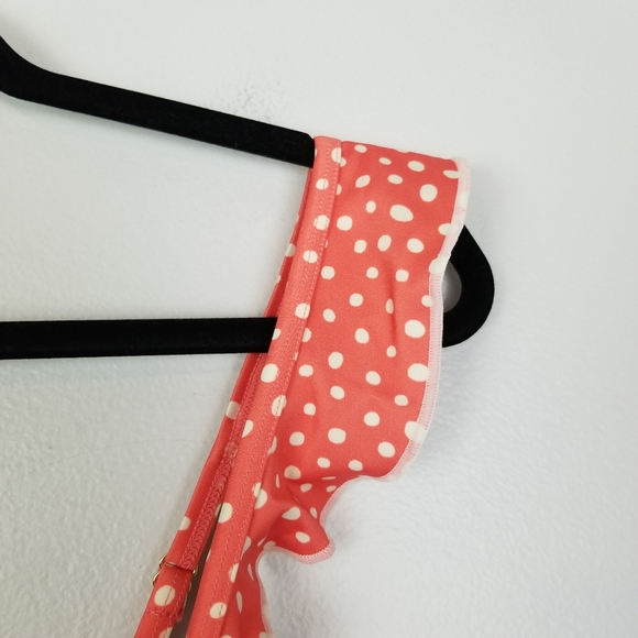 Summersalt | The Ruffle Oasis Coral Dot Swim Set - Picture 7 of 15